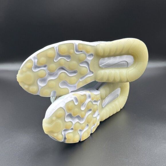 Wmns Nike Air Max 270 React 'Hyper Crimson' - Picture 8 of 10